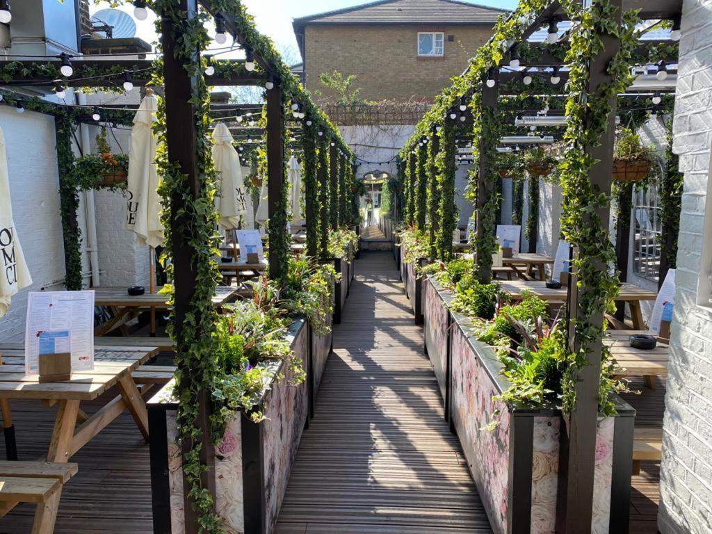 The Duchess Belle Hotel London Exterior photo